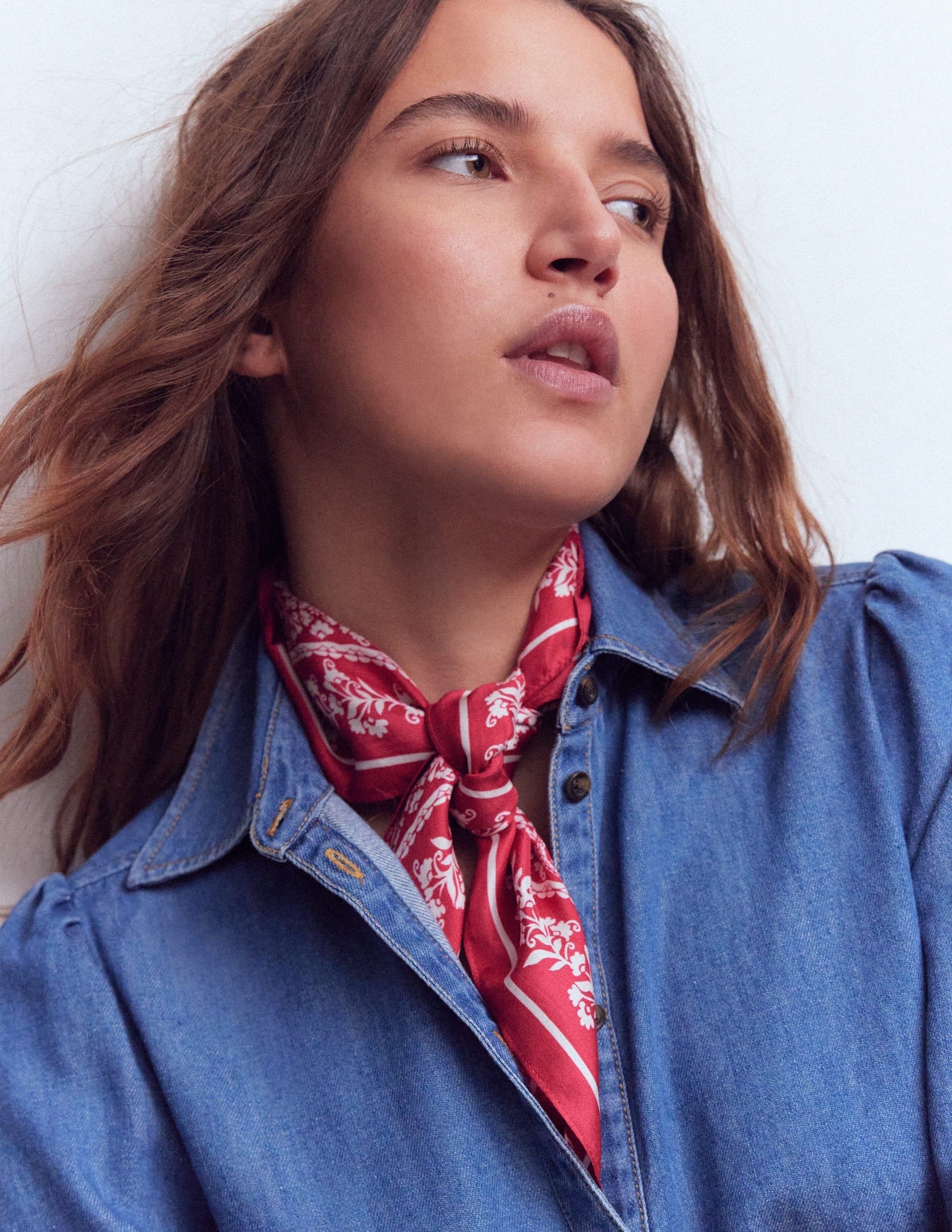 Elisabeth Silk Square Scarf-Red Decorative Blossom