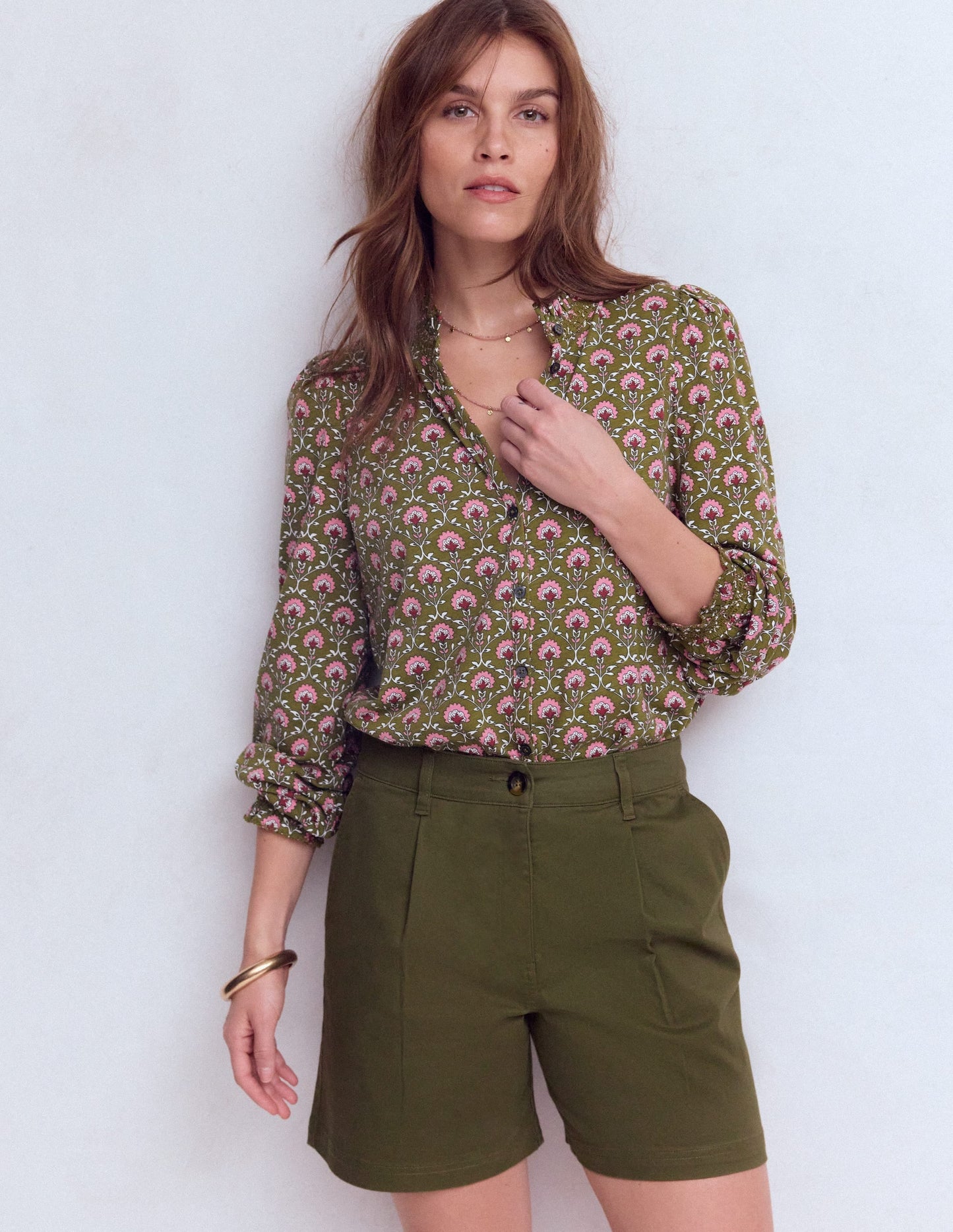 Chino Shorts-Woodland Green