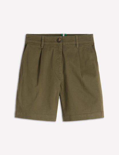 Chino Shorts-Woodland Green
