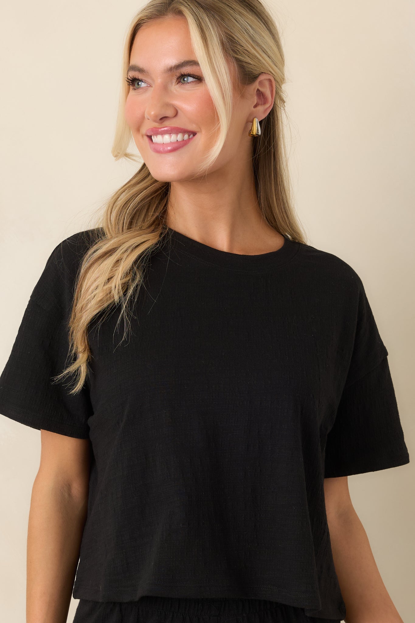 Z Supply Sway Black Textured Cropped Tee