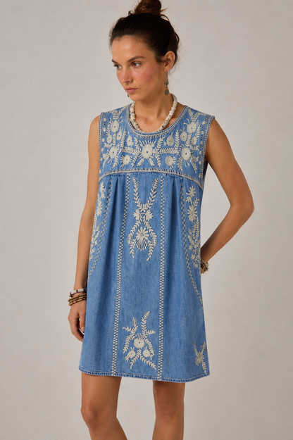Maison Hotel Sylvie Dress