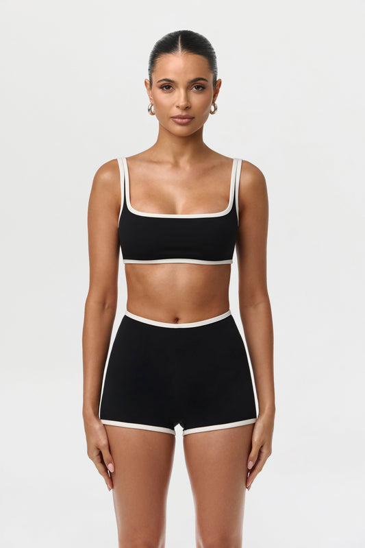 Naked Sculpt Shorts