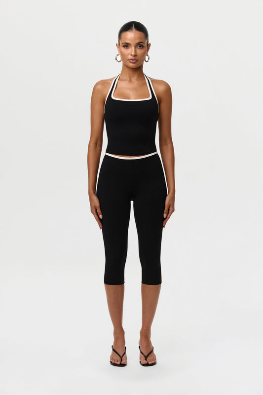 Naked Sculpt Capri Leggings