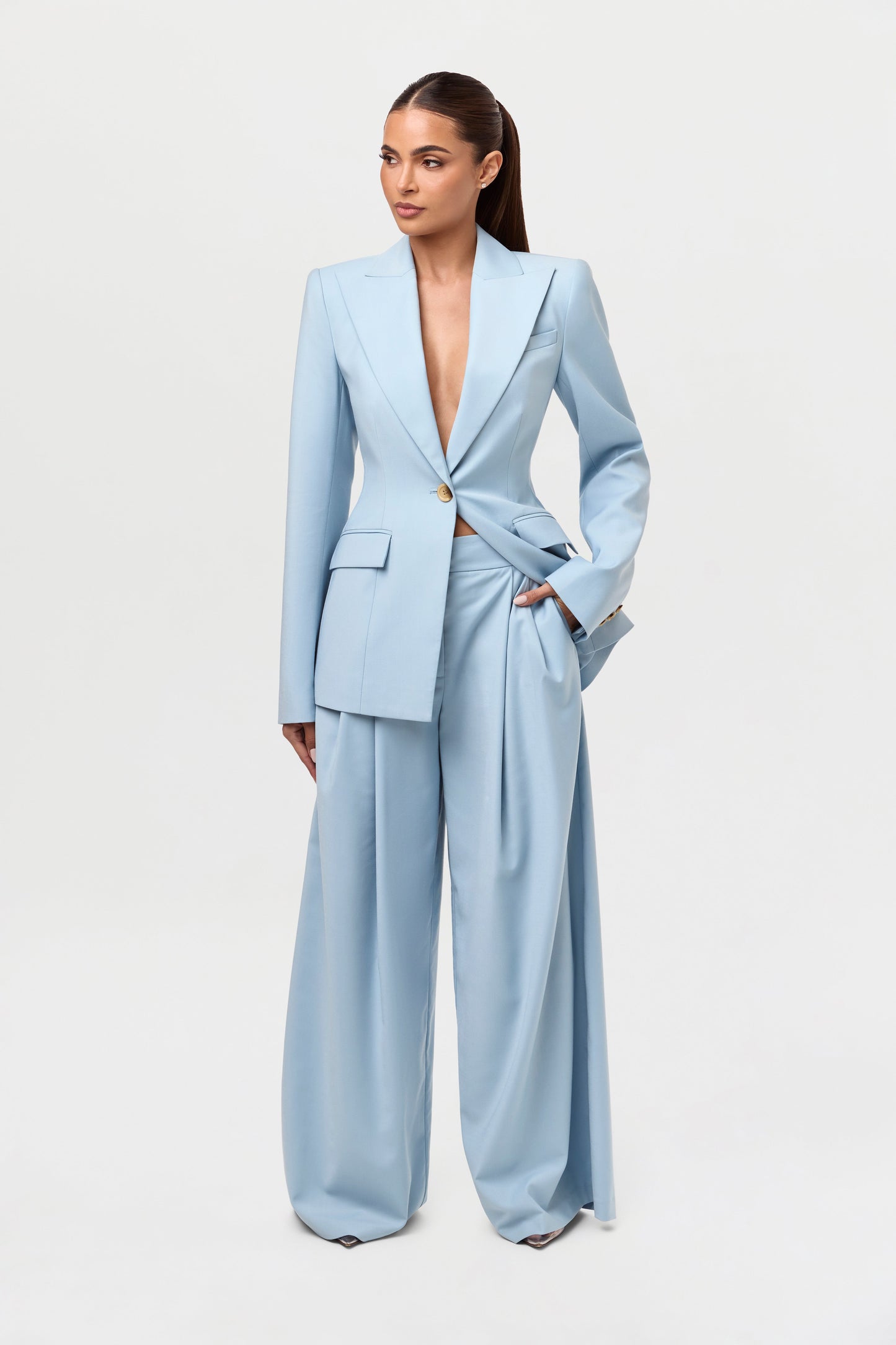 Power Shoulder Fitted Suit Blazer