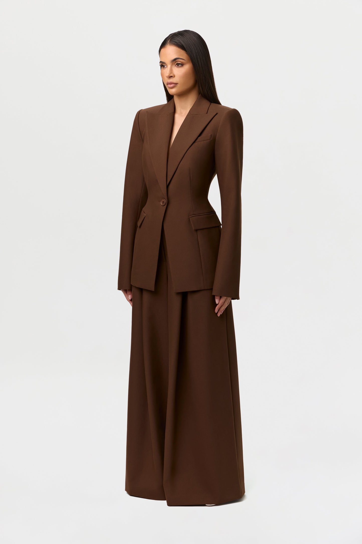 Power Shoulder Fitted Suit Blazer