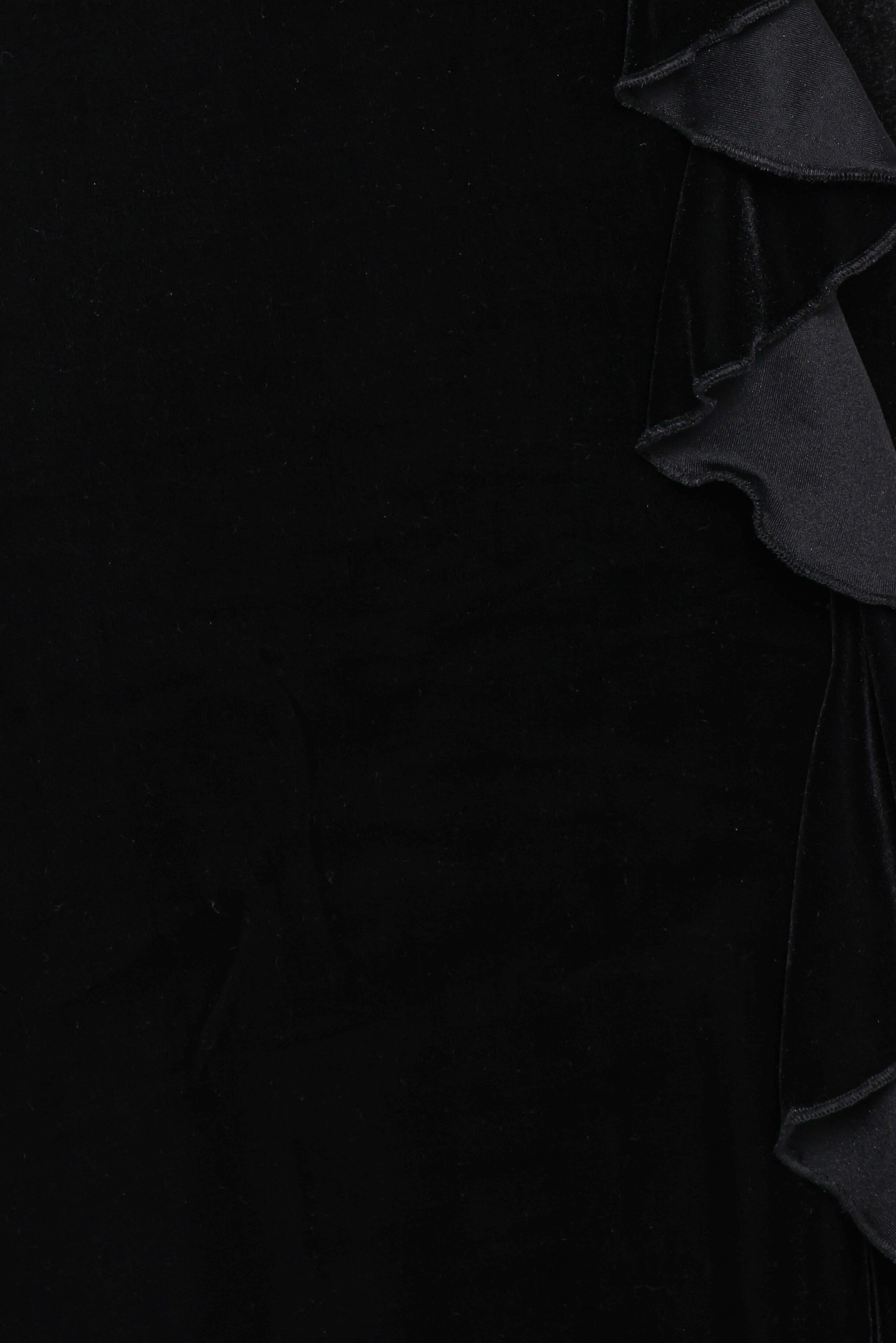 Micah Off Shoulder Velvet Maxi Dress - Black